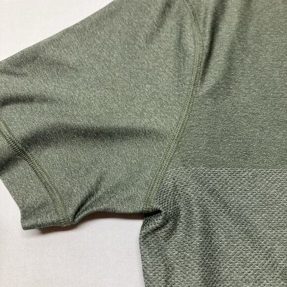 VUORI Grandview Tech 2 Tone Sage Green Performance Short Sleeve Shirt Size S - Picture 4 of 10